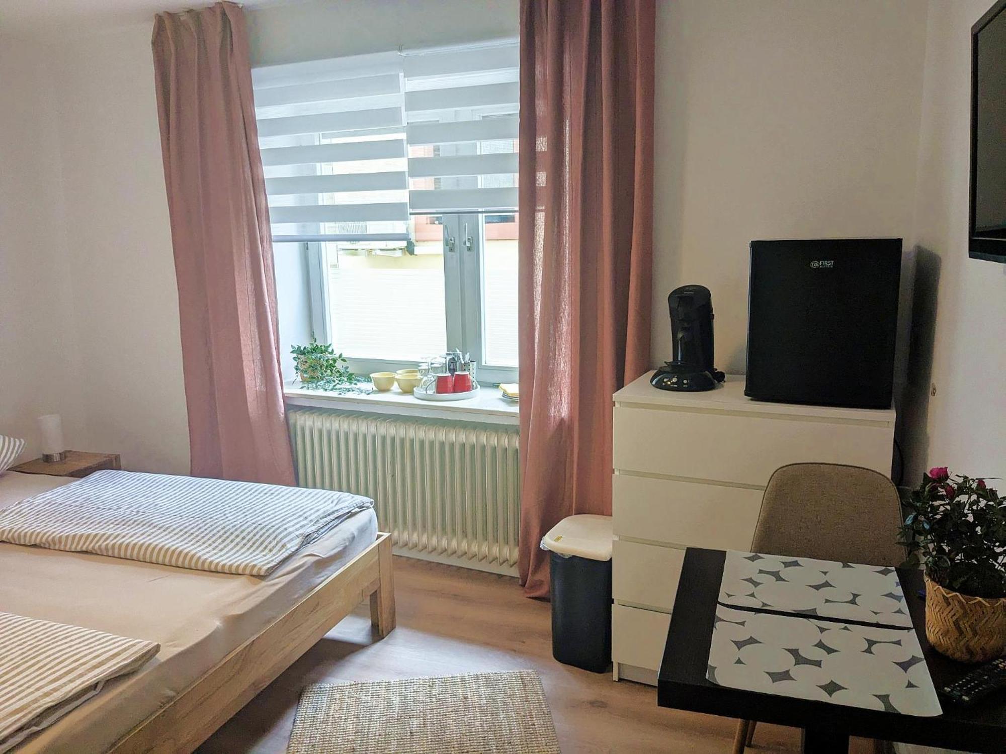 Gaestehaus Zeller Altstadt エクステリア 写真